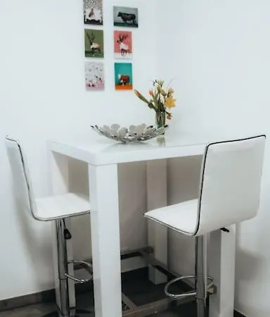 Lieblingsapartment No.10 Mit 2 Schlafzimmern Und Eigener Terrasse *